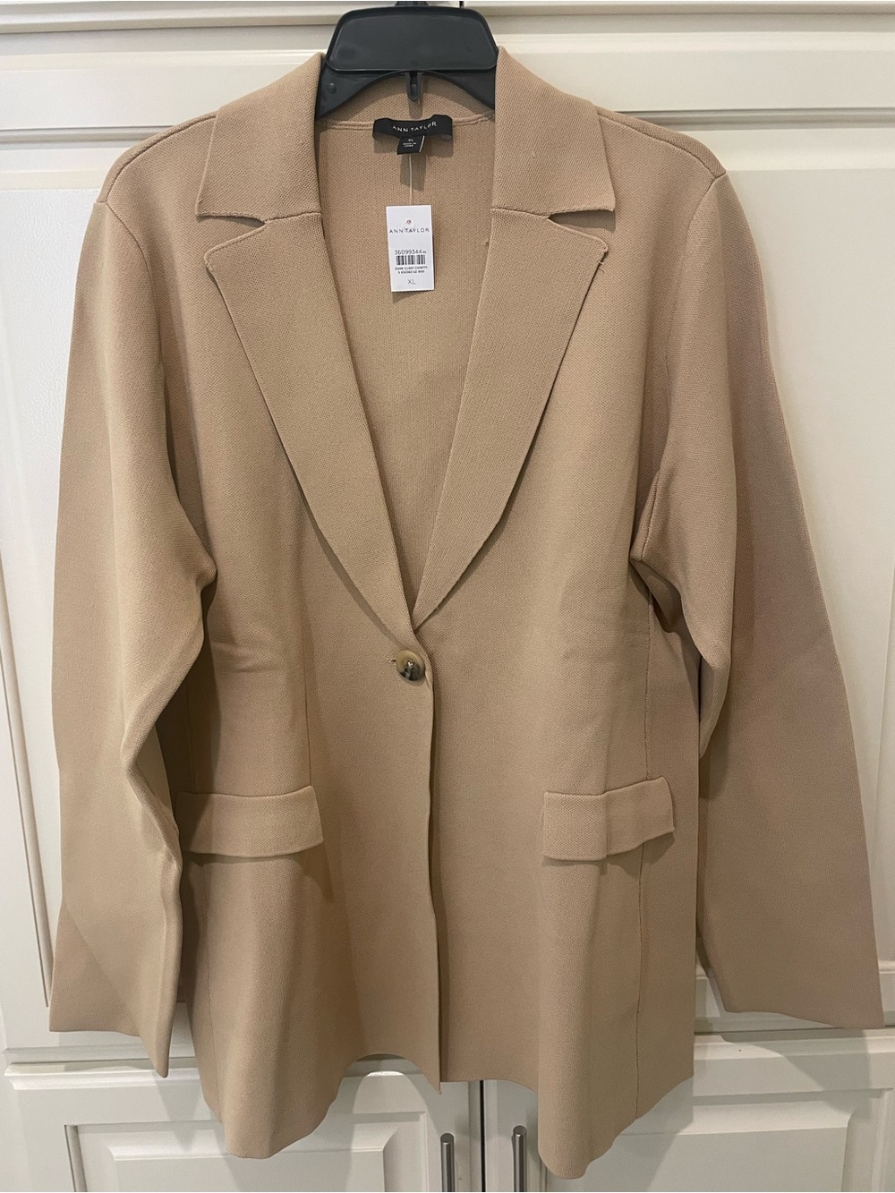 Ann Taylor Beige Single-Button Sweater Blazer